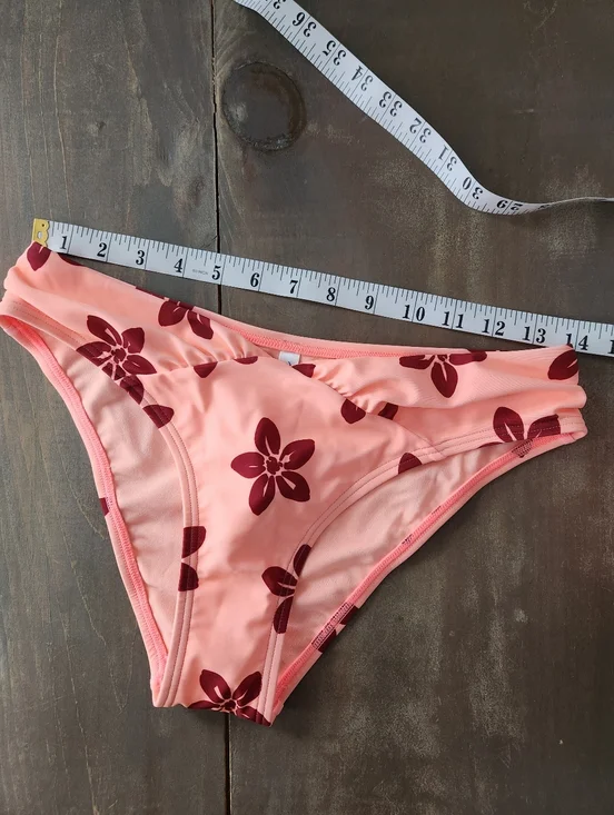 NWT La Vie en Rose Coral Red Floral V-Cut Cheeky Bikini Bottom - Size Small - Picture 9 of 10